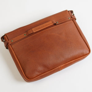 Classic Messenger - Rust Brown